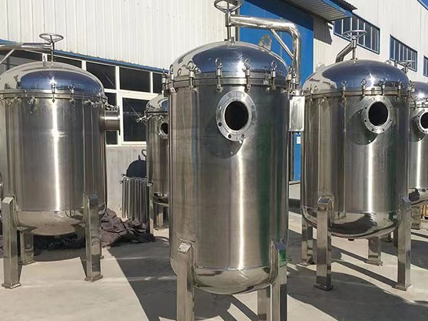 快速開(kāi)關(guān)多袋式過(guò)濾器